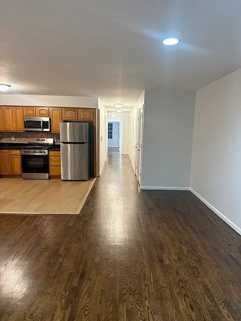 3 bed, 1550 sqft, $2,950 — Photo 1