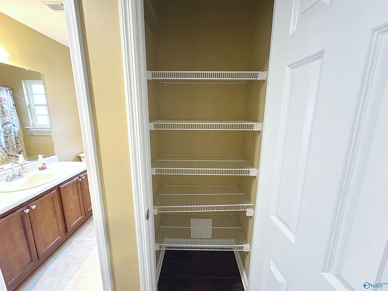 117 Bremerton Dr SW — Photo 32