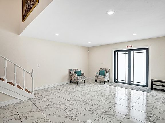5th image of 3541 NW 95th Terrace #202