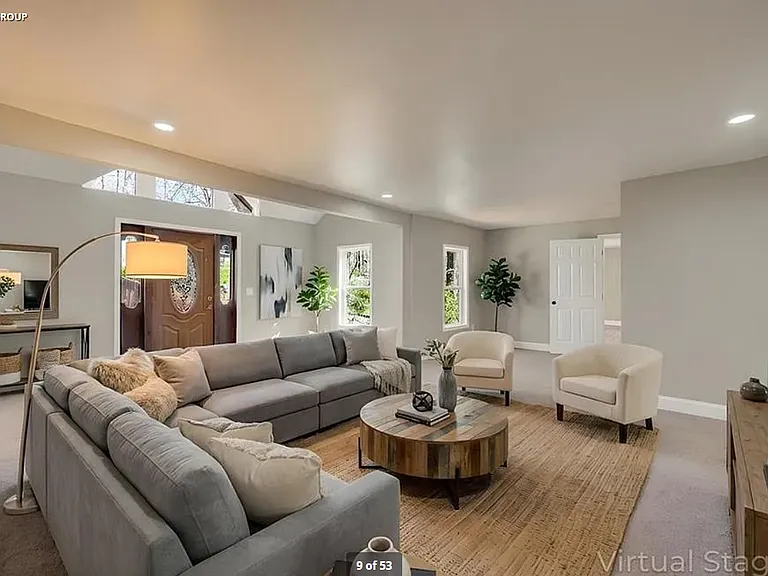 127 Mountainside Dr E — Photo 4