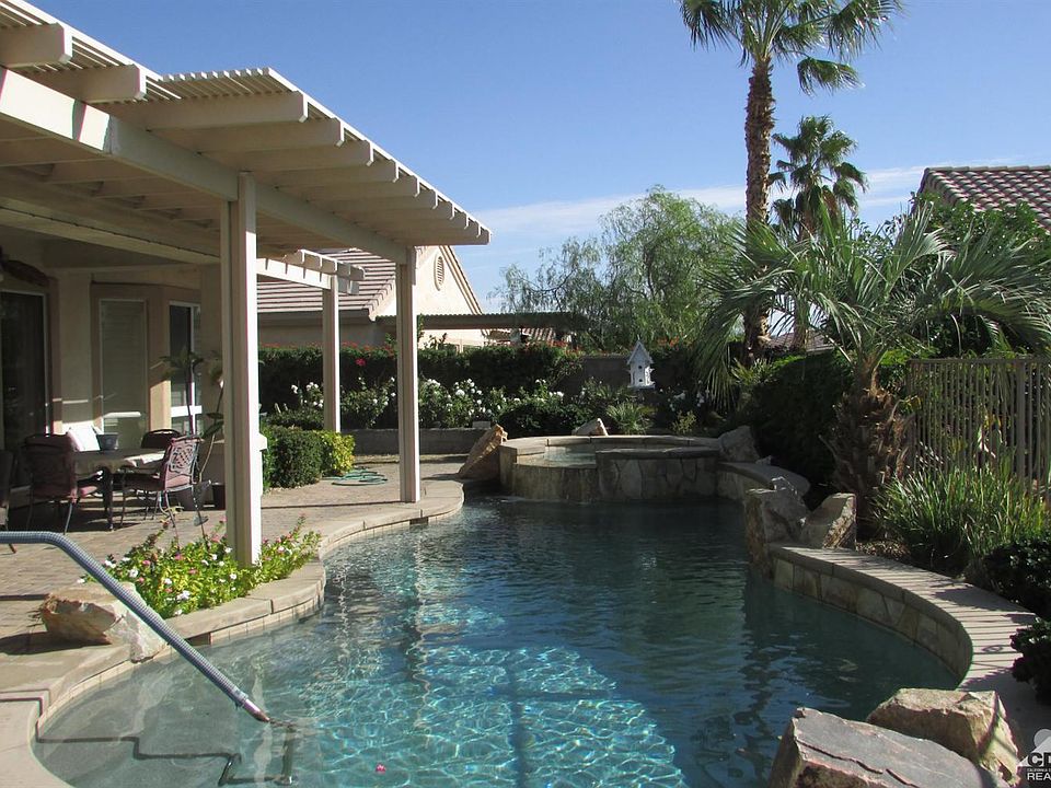 1st image of 78171 Bovee Cir