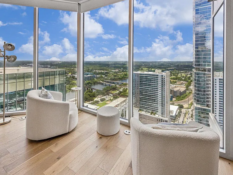 360 Nueces St #3702 — Photo 2