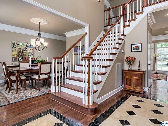 4th image of 3008 Kincade Way SE