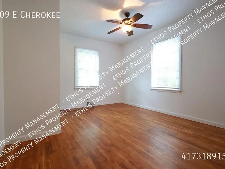 309 E Cherokee St — Photo 8