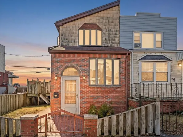 81 Dictum Ct, Brooklyn, NY 11229