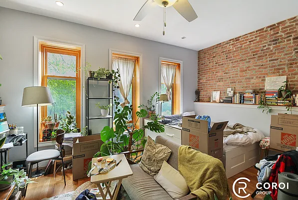 Rented by Coroi Corp | media 1