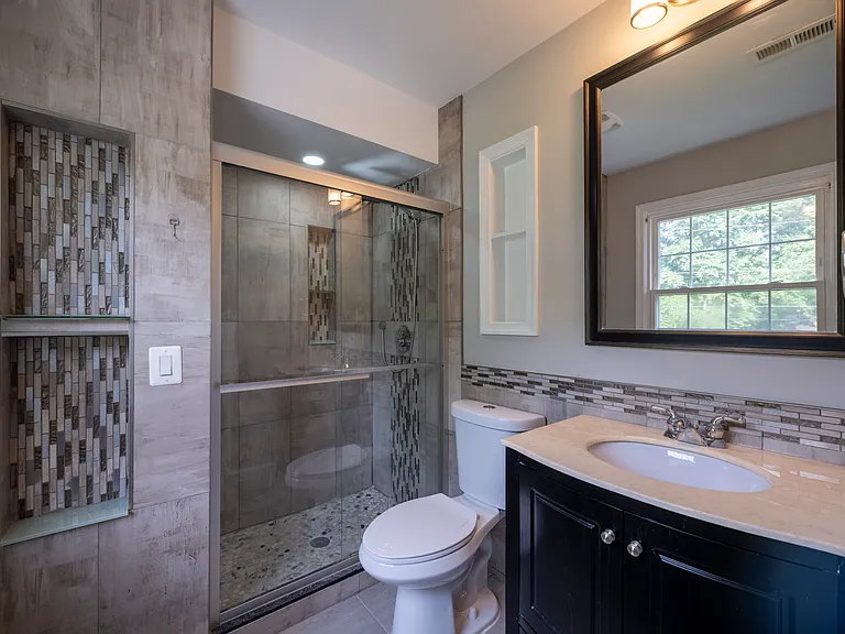 8808 Liberty Ln — Photo 46