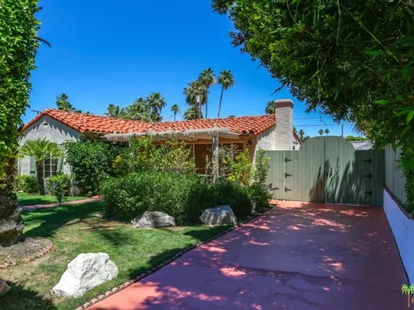 564 S Camino Real, Palm Springs, CA 92264