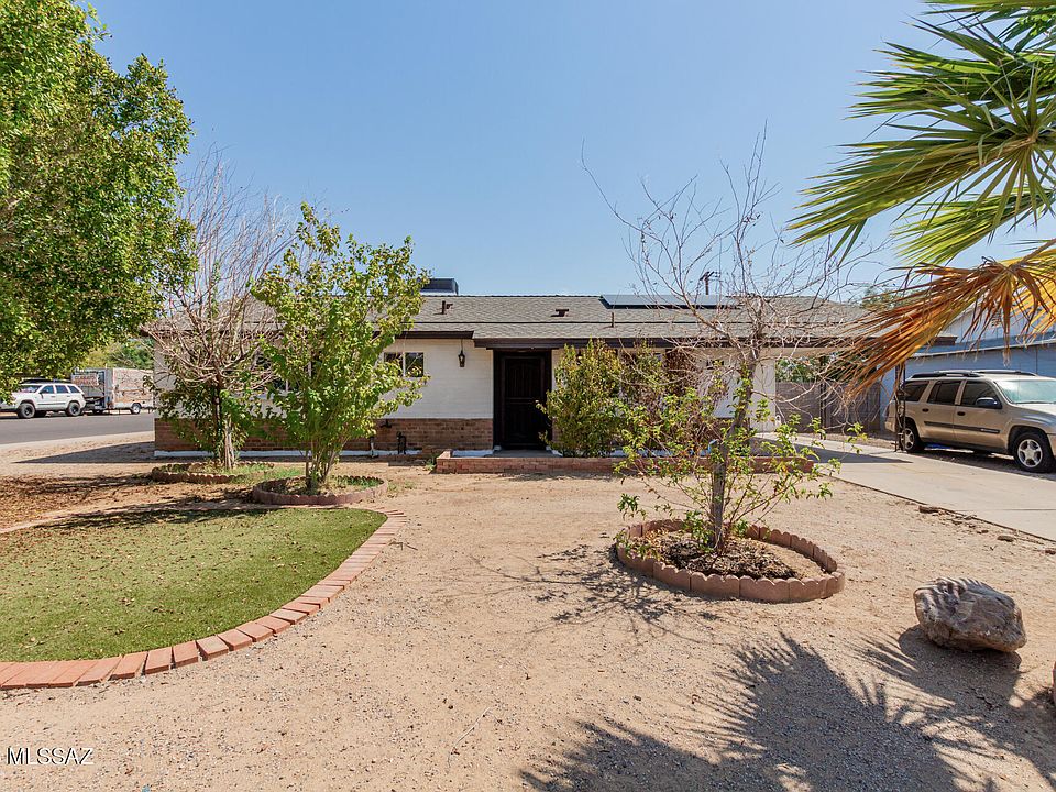 1st image of 2901 W Corrine Dr