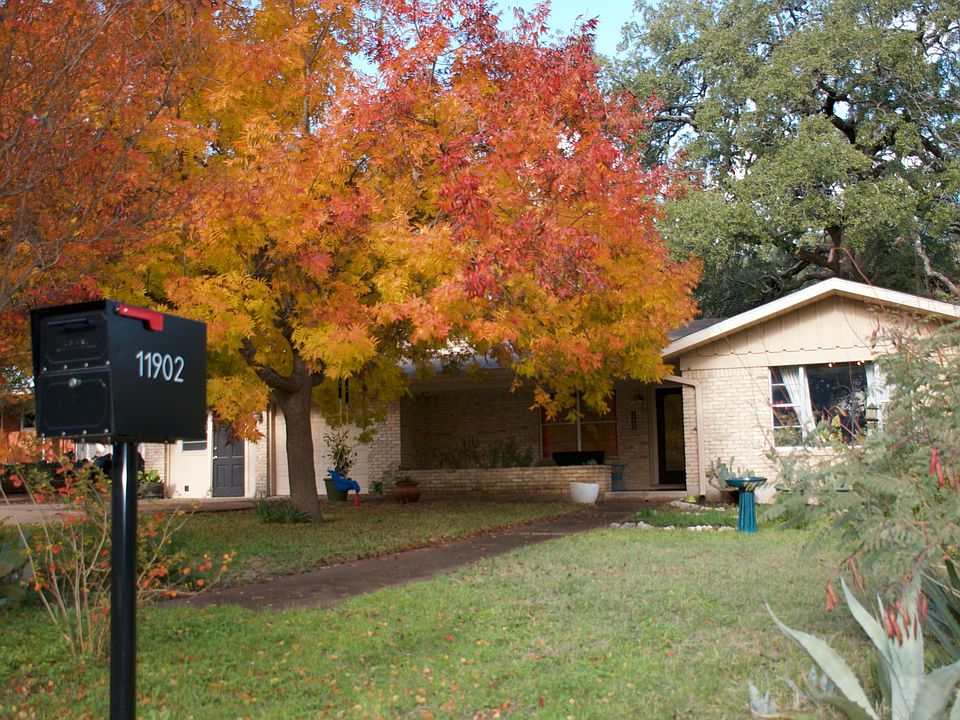 1st image of 11902 Indianhead Dr