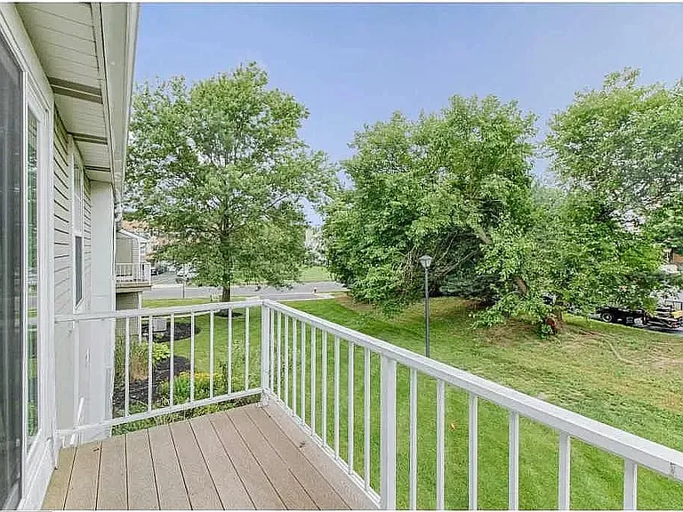314 Willow Turn #B — Photo 29