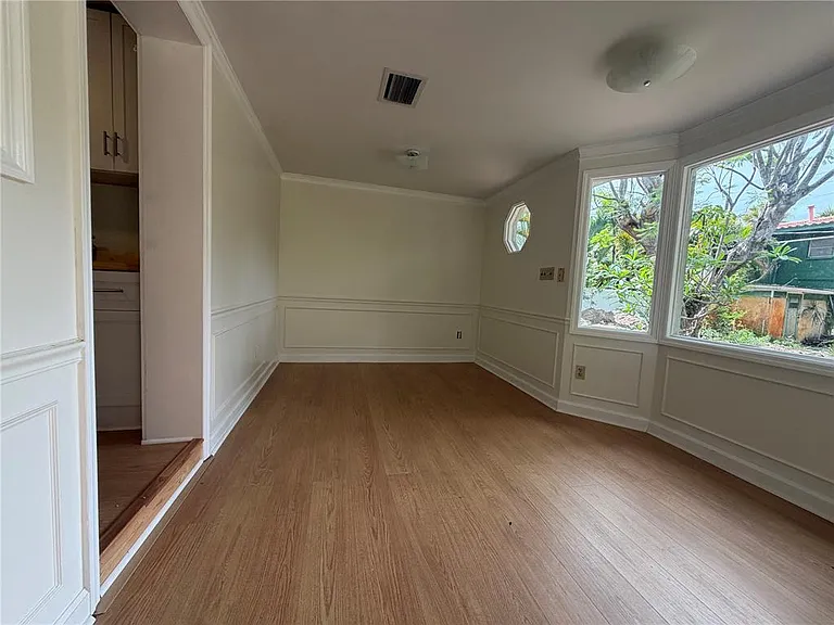 3815 W De Leon St — Photo 12