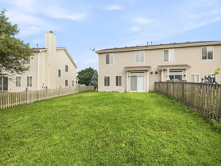 2554 Warm Springs Ln — Photo 25