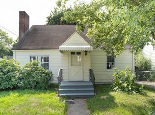 389 Hillside Ave, Hartford, CT 06106