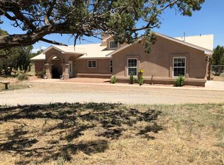 33 W Church St, Edgewood, NM 87015