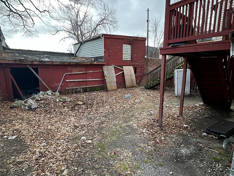 13 Bronson St #3 — Photo 23