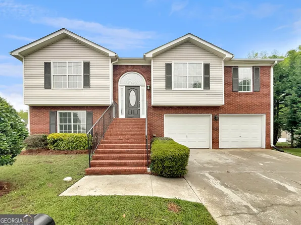 6367 Deshong Dr, Lithonia, GA 30058