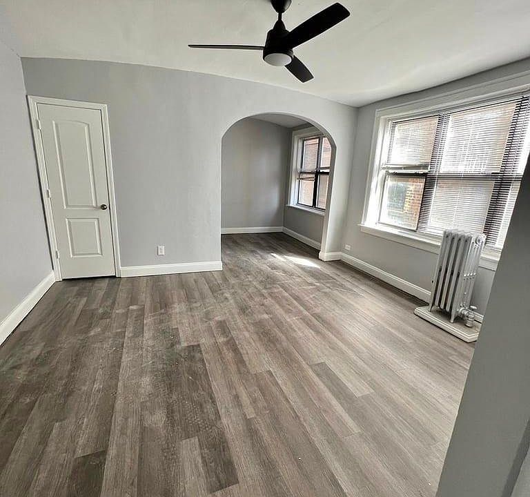 1st image of 6900 S Clyde Ave #6916-309