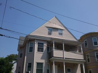 35 Nightingale St, Dorchester, MA 02124