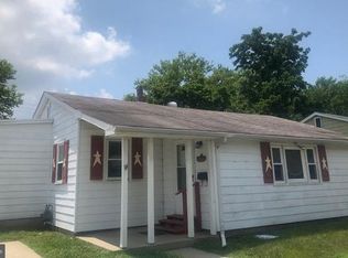 123 Magnolia St, Carneys Point, NJ 08069