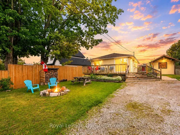 18 Goss Rd, Oro Medonte, ON L3V 0R6