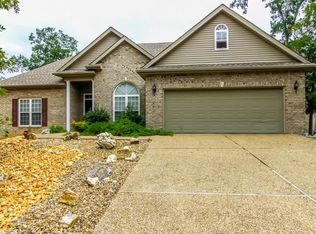 5 San Sebastian Dr, Hot Springs Village, AR 71909