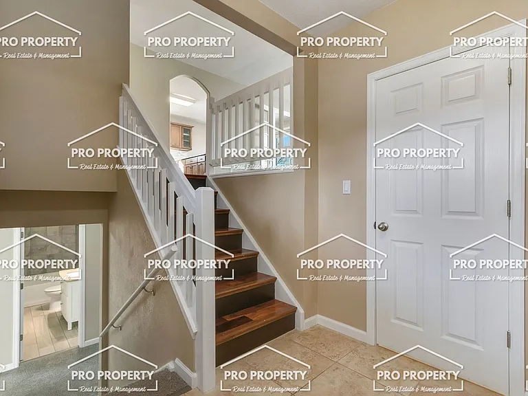 2331 Osage Ct — Photo 3