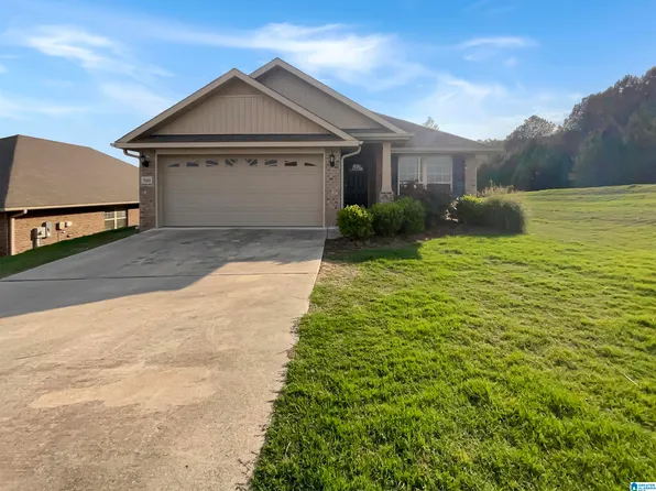 560 Woodland Ter, Odenville, AL 35120