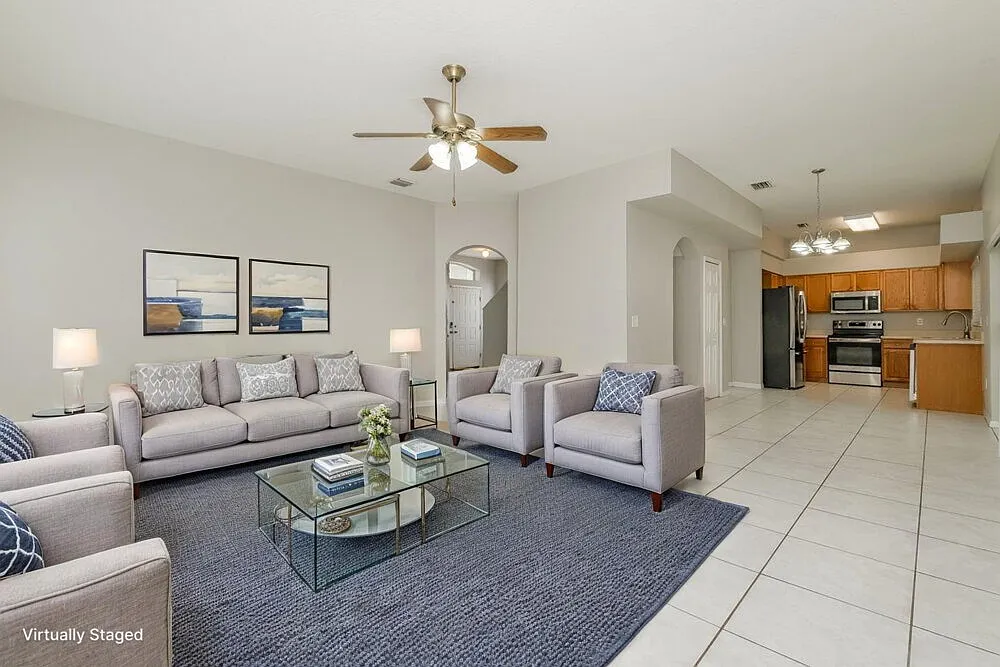 4 bed, 2.5 bath, 2146 sqft, $2,335 — Photo 4