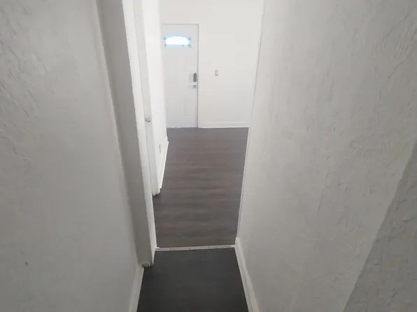 211 S Oleander Ave APT 1, Daytona Beach, FL 32118