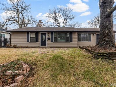 1038 Leawood Dr, Saint Louis, MO, 63126