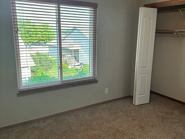 6614 Shadow Pines Pl — Photo 17