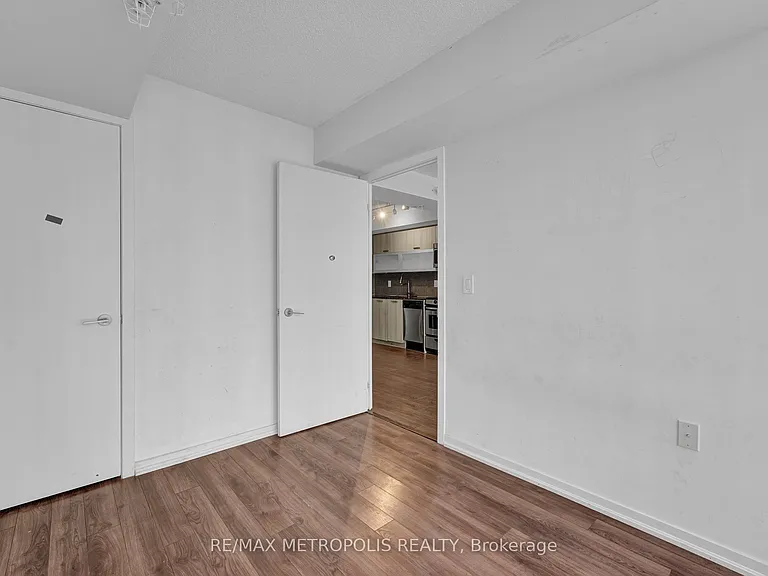 36 Lisgar St #1902W — Photo 11