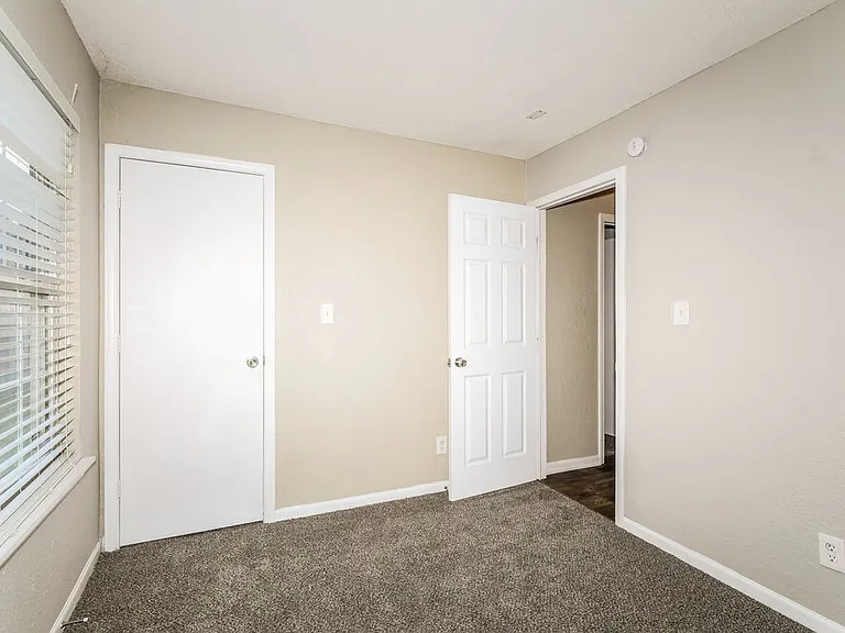 4009 Dogwood Ln — Photo 12