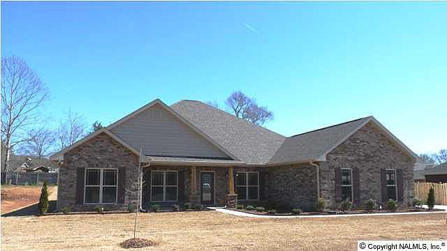 1st image of 2603 Park Hampton Dr