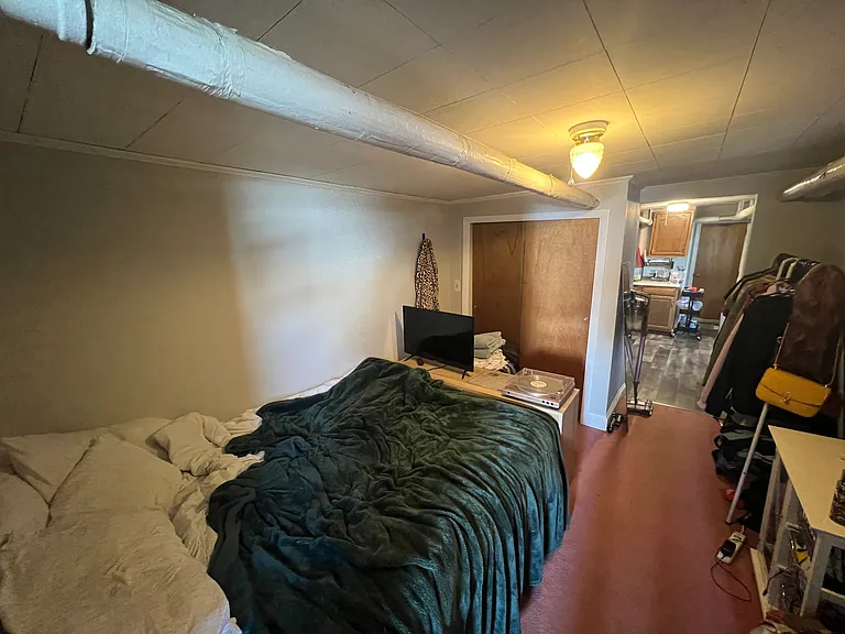 29 Cameron Ave #B — Photo 4