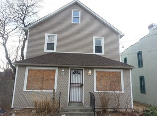 33 Linden Pl #2, Hempstead, NY