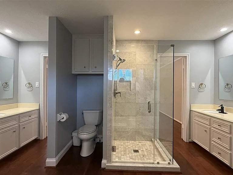 11527 Cedar Creek Dr — Photo 23