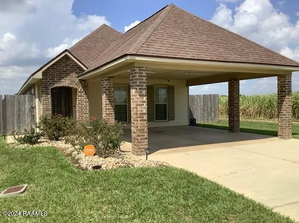 125 Acacia Ln, Abbeville, LA 70510