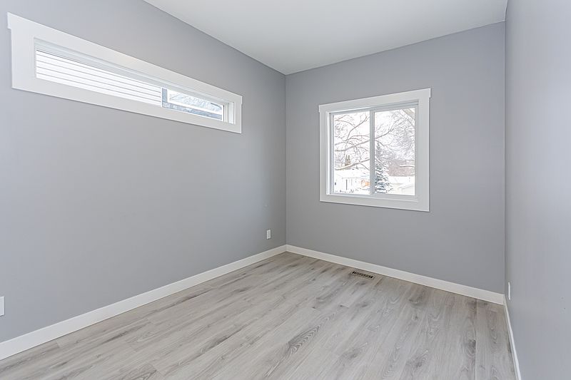 Edmonton Apartment for rent - 3 Bedrooms — photo 12