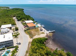 23 Palm Dr, Key Largo, FL 33037