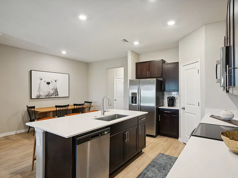 Beacon Epperson — Photo 24