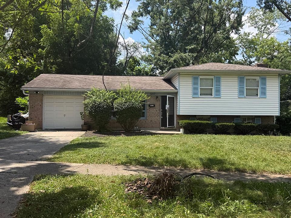 2nd image of 1207 Terry Ct