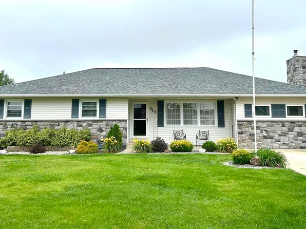 118 W 5th St, Hoffman, IL 62250