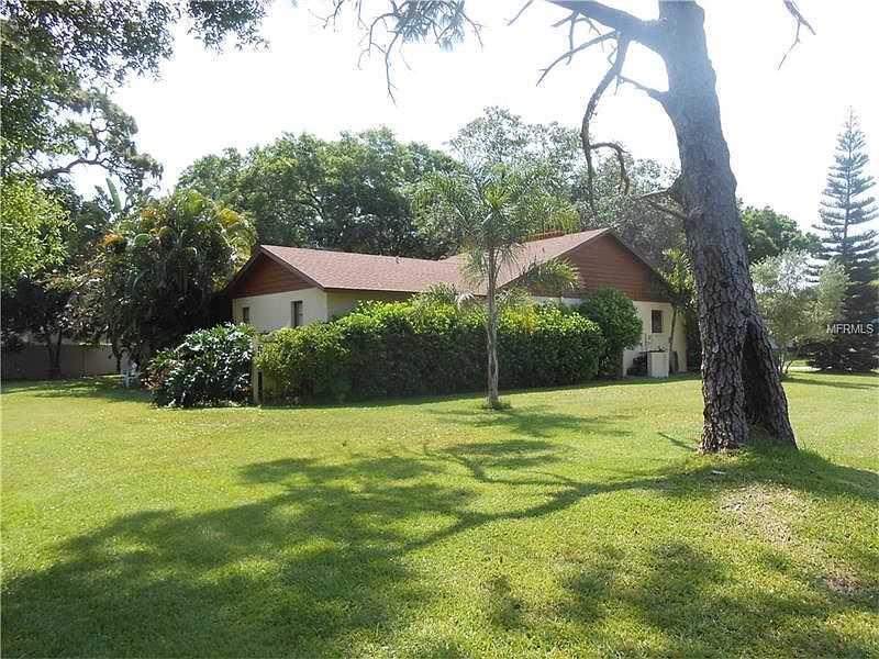 1st image of 8789 Baywood Park Dr
