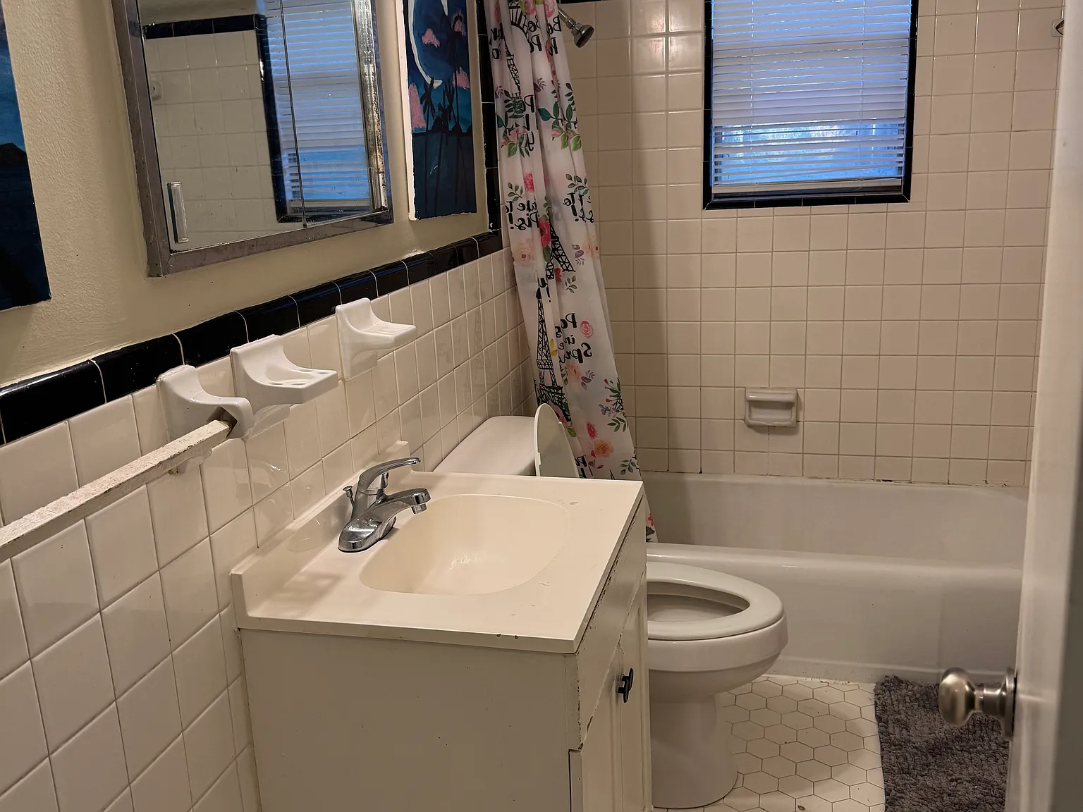 1605 Georgia Dr — Photo 3