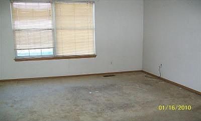 2nd image of 10138 W Dartmouth Ave
