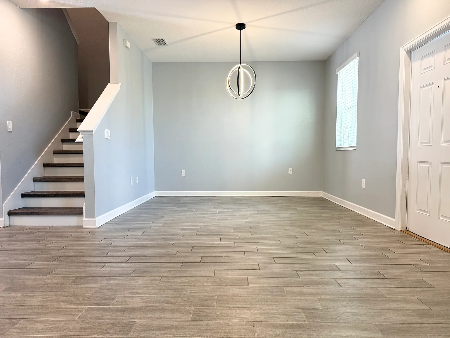 3 bed, 1628 sqft, $2,600 — Photo 3