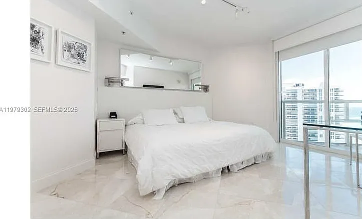 16699 Collins Ave #2406 — Photo 28