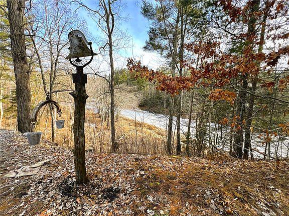 5th image of N5402 Thornapple Road
